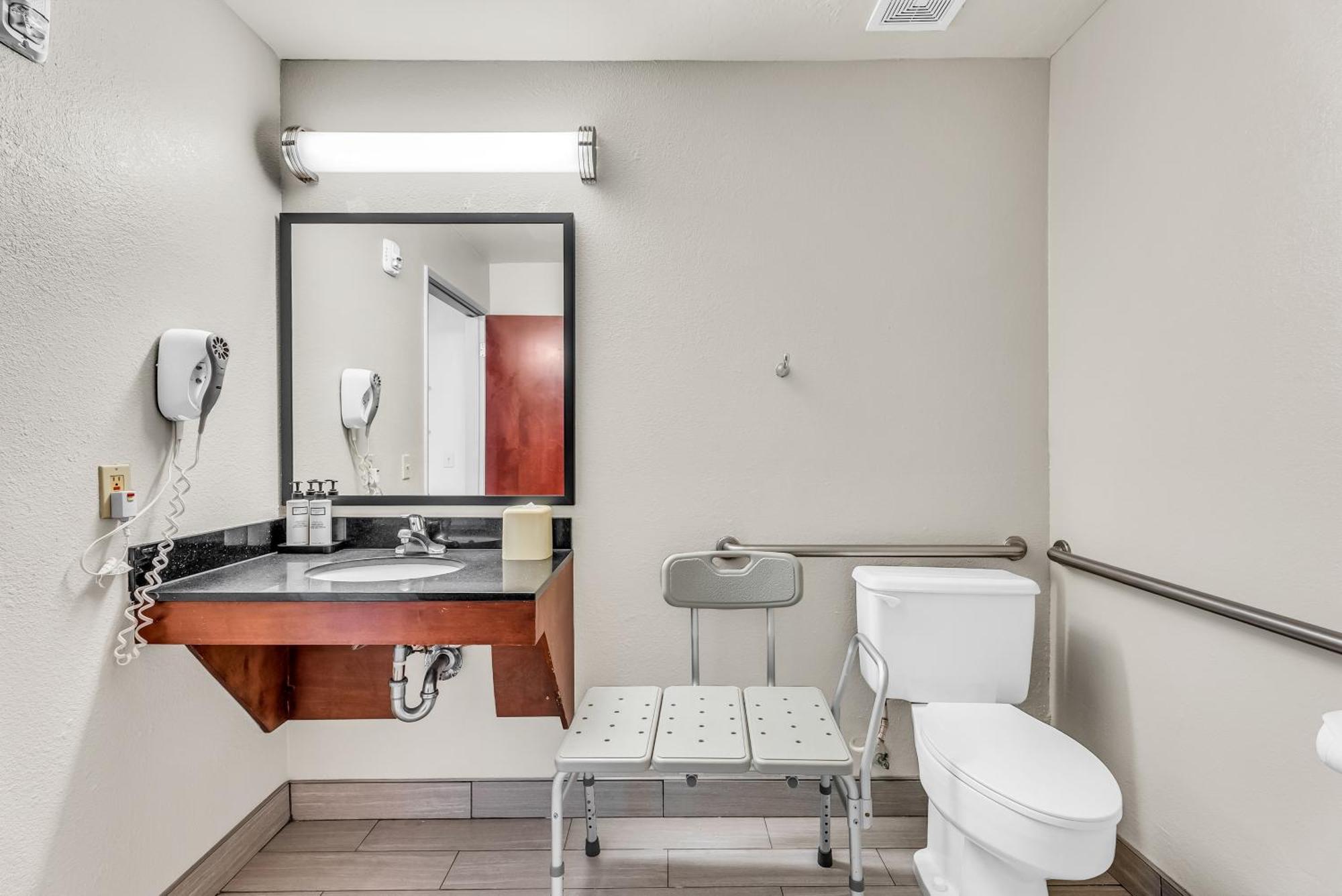 Wyndham Garden Newark Fremont Silicon Valley Dış mekan fotoğraf