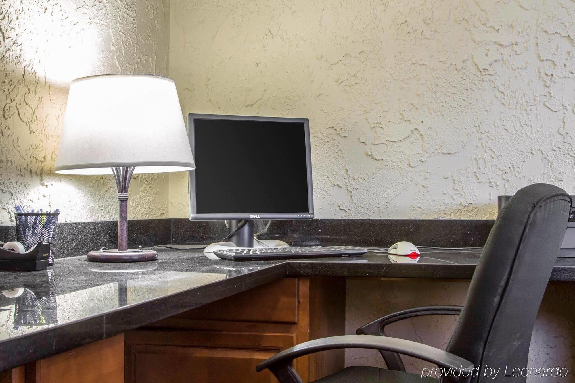 Wyndham Garden Newark Fremont Silicon Valley Dış mekan fotoğraf